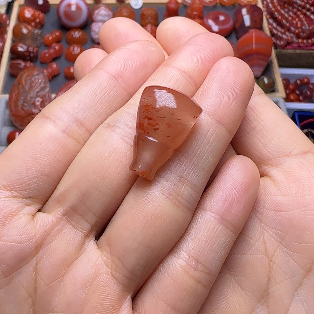 未镶嵌南红玛瑙珠宝奇石虎**爪