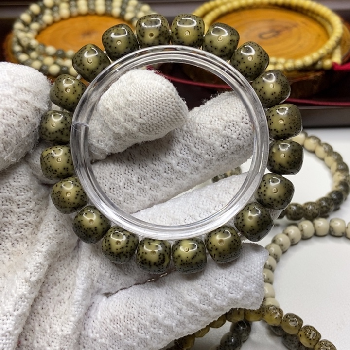 星月菩提手串满绿卡11.5