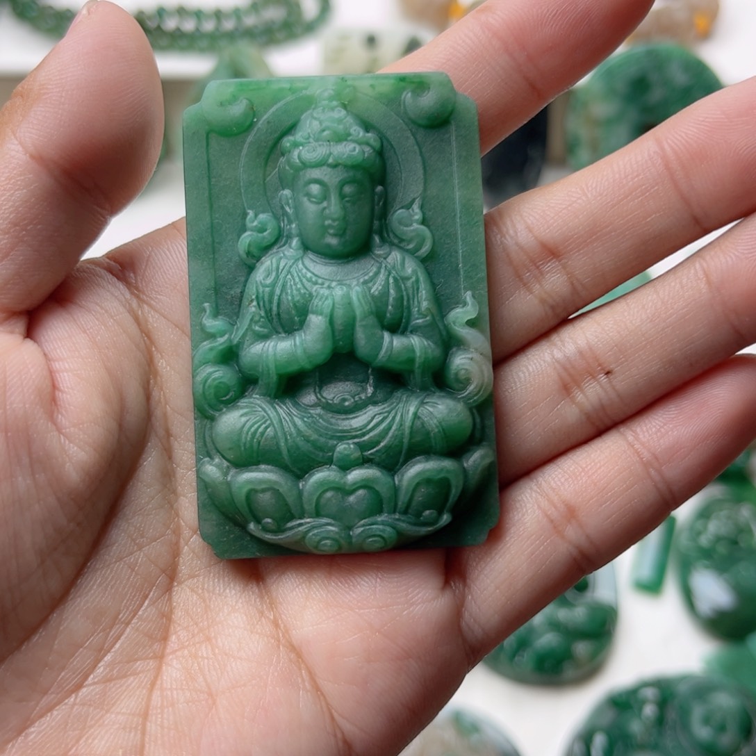 幸***运未镶嵌独山玉挂件