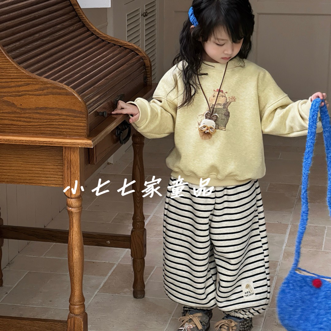 女童加绒卫衣套装2025新款秋冬季儿童卡通上衣条纹裤两件套