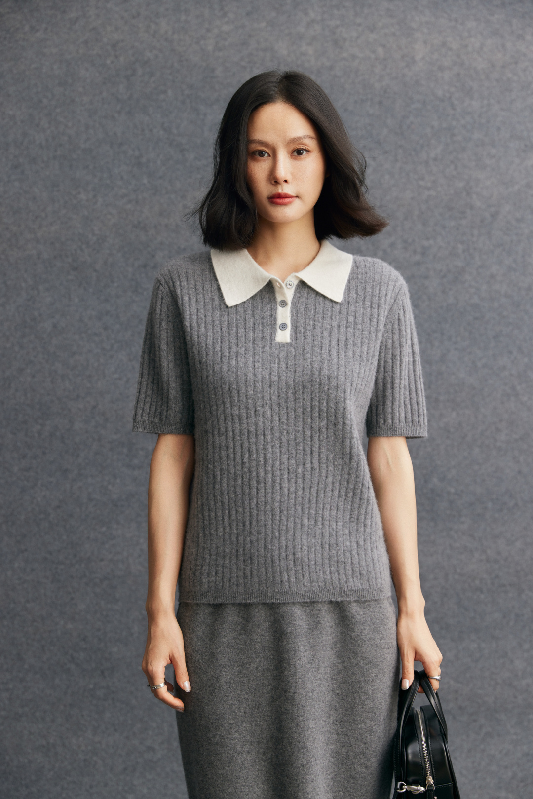 2025新款女羊绒学院风撞色针织polo衫时尚气质修身百搭半袖