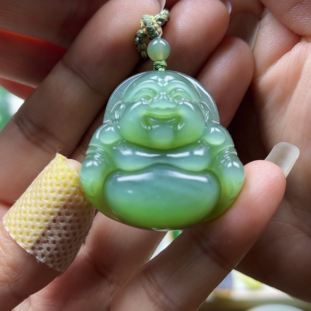 和田玉吊坠未镶嵌