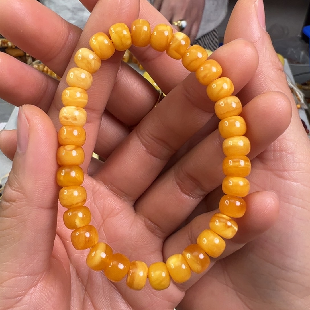 蜜蜡裸石未镶嵌蜜蜡