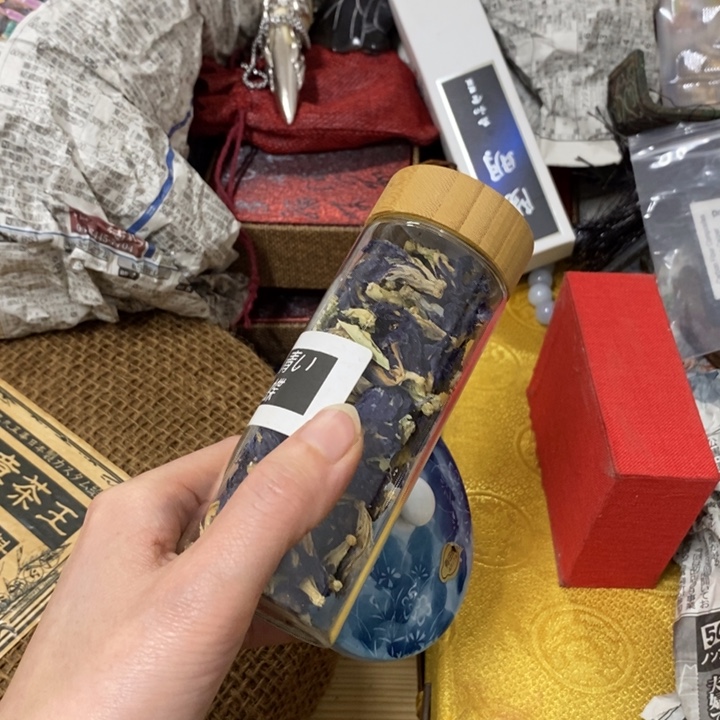 摆件中古工艺品一件