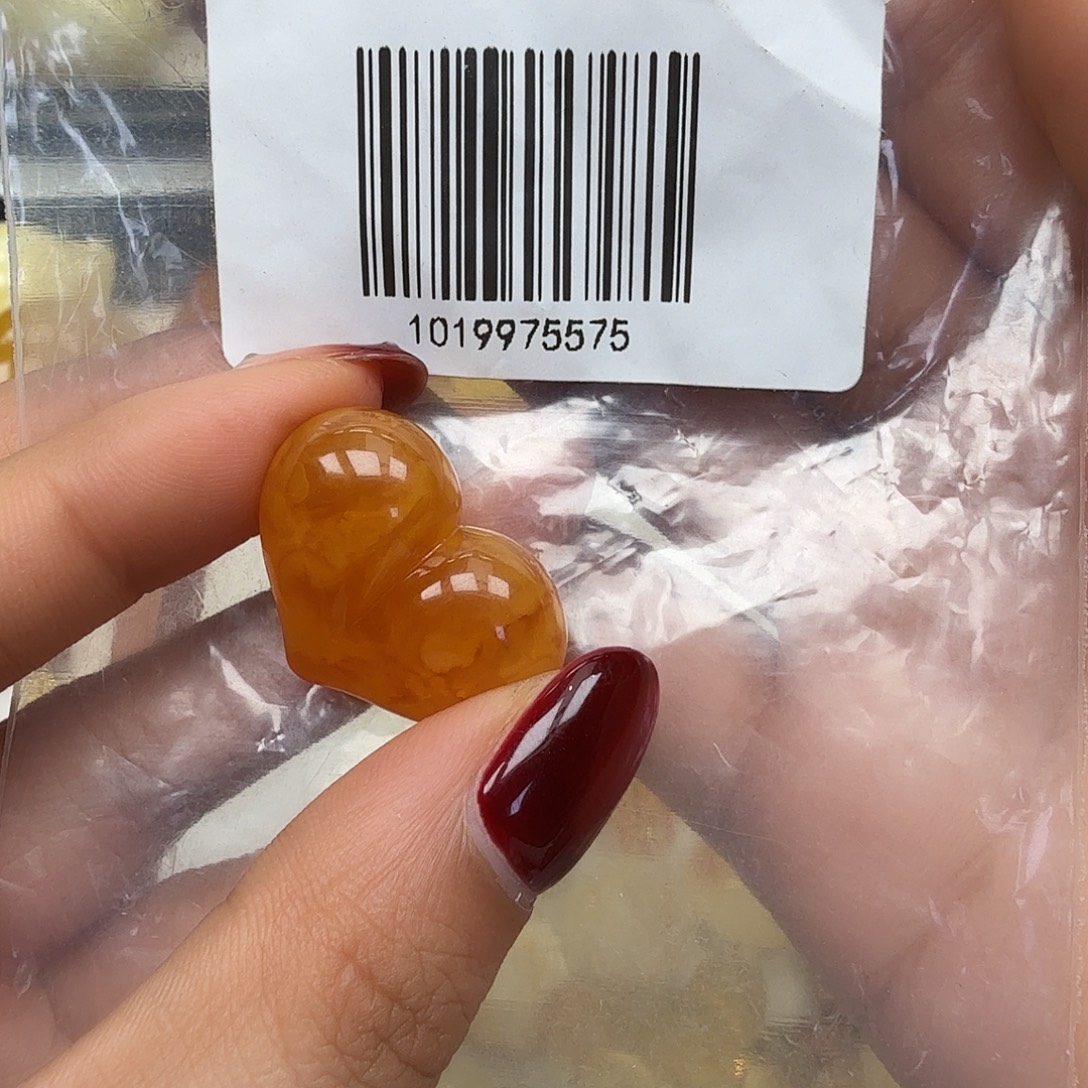 琥珀未镶嵌裸石你好