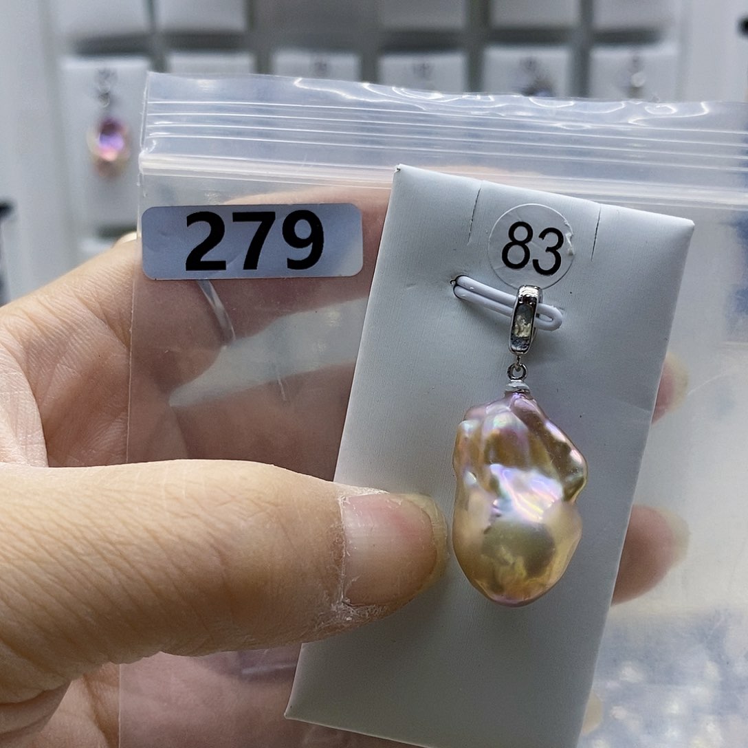 颈饰合金淡水珍珠