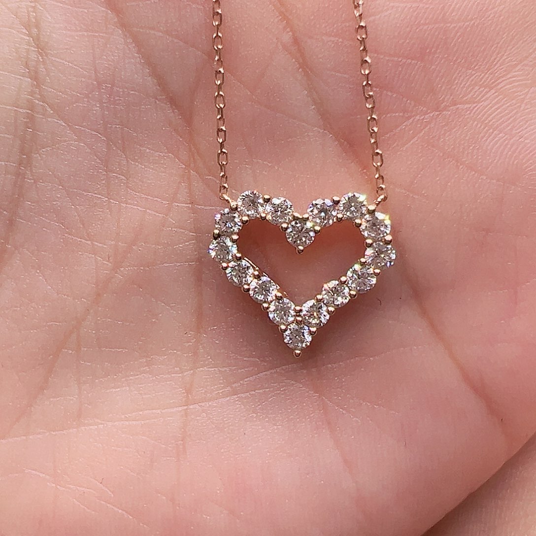 18K金镶嵌实验室培育钻石项链0.797ct K玫瑰金心形项链45cm