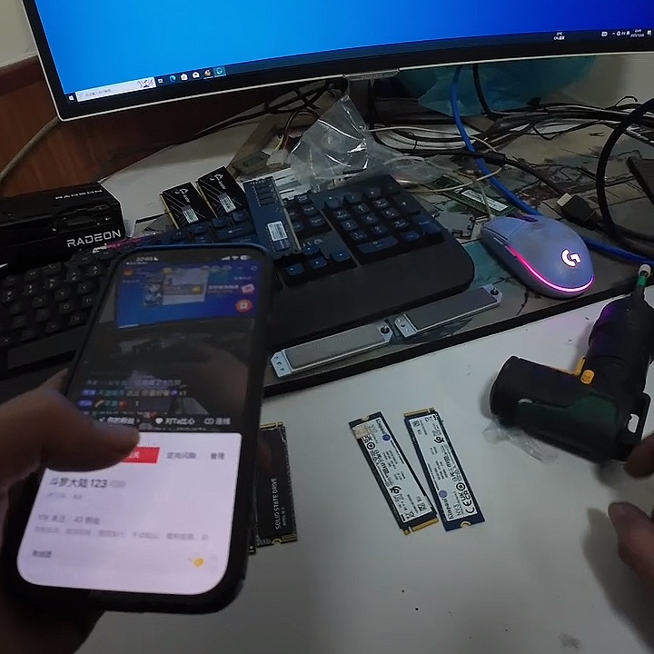 斗***39新金士顿nv2 加nv31t各一个