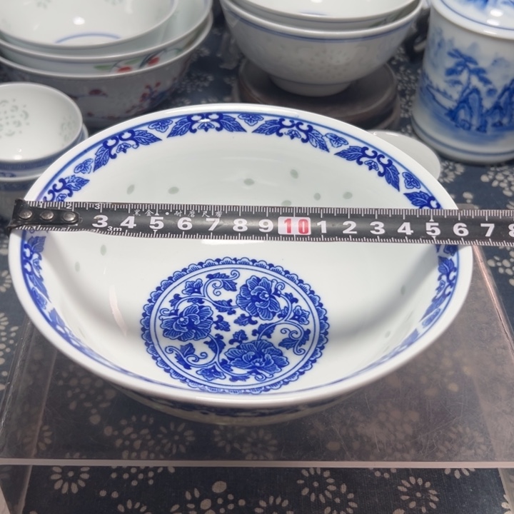 陶瓷青花玲珑6寸牡丹面碗