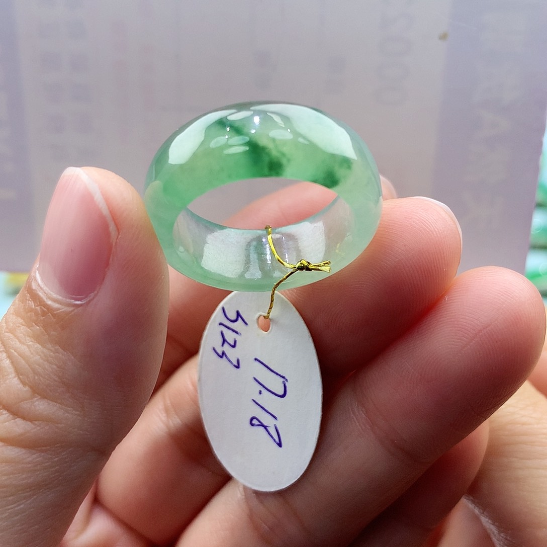 翡翠戒指未镶嵌1718圈