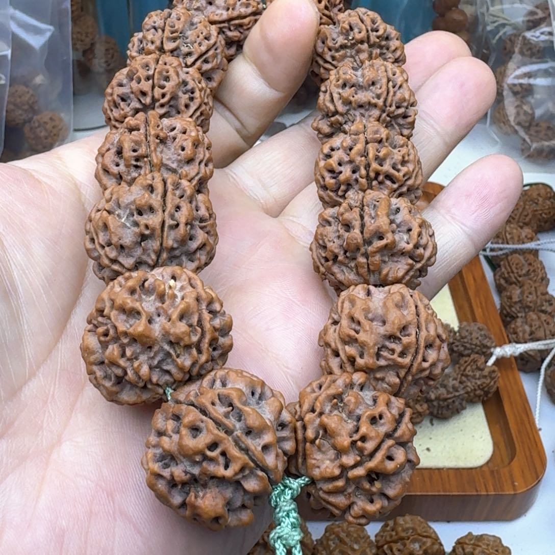 金刚菩提手串大粗筋梅花