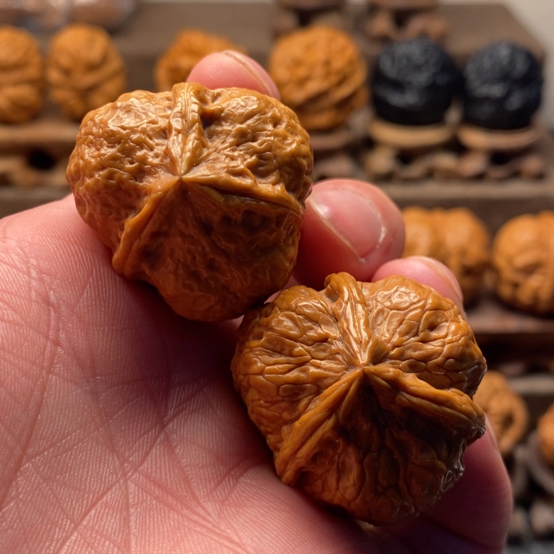 把件文玩核桃福利练手对子36尺寸正奔三棱