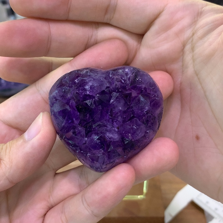 未镶嵌水晶大型摆件（非配饰）