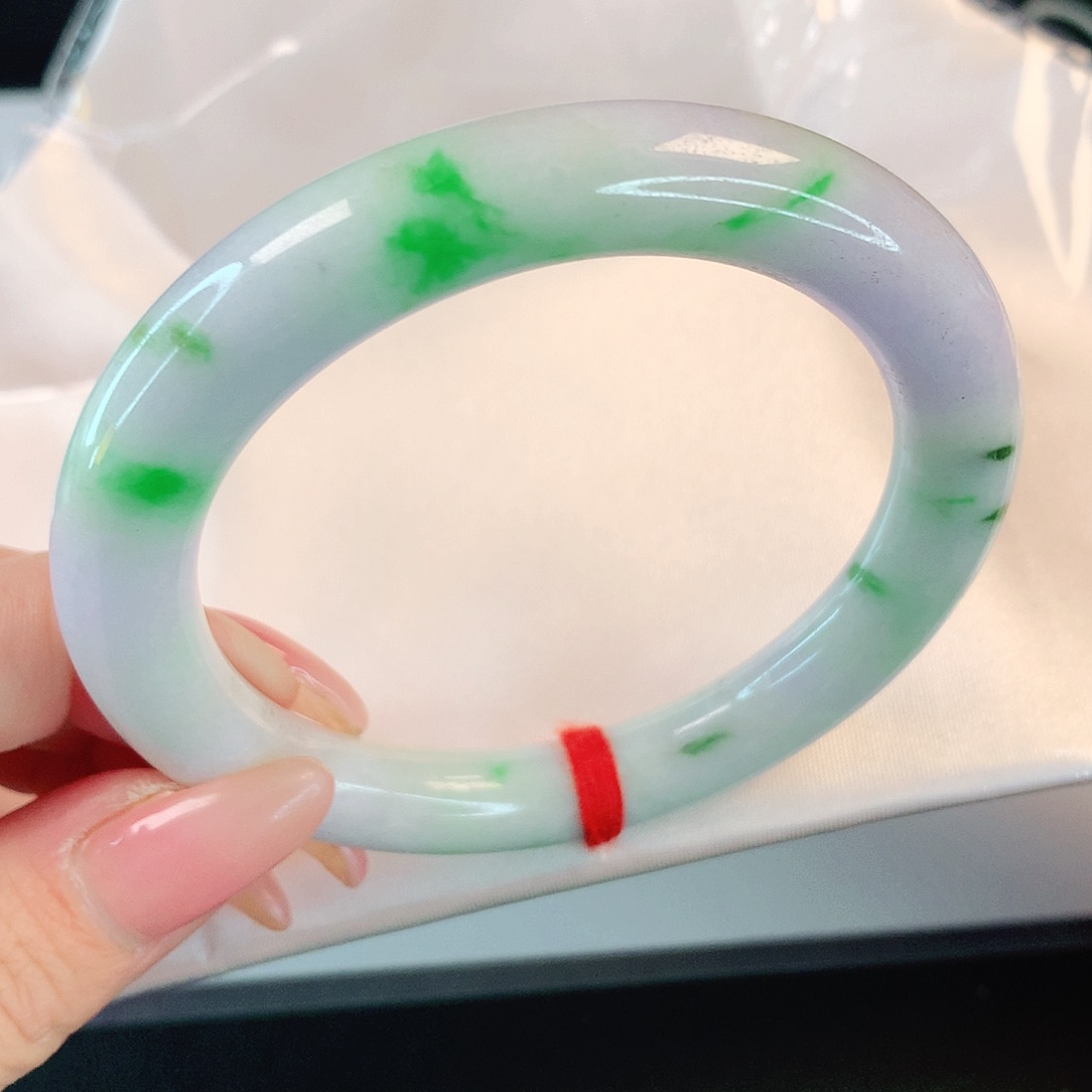 翡翠手镯未镶嵌1333翡翠