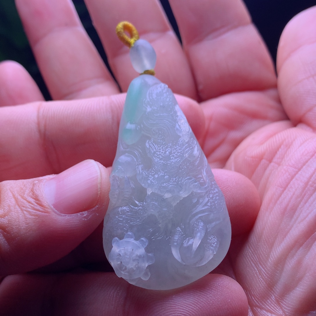 定制翡翠未镶嵌?*翡翠