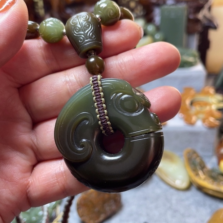 【闪购商品】岫岩老玉（透闪石质玉）挂件未镶嵌为**来