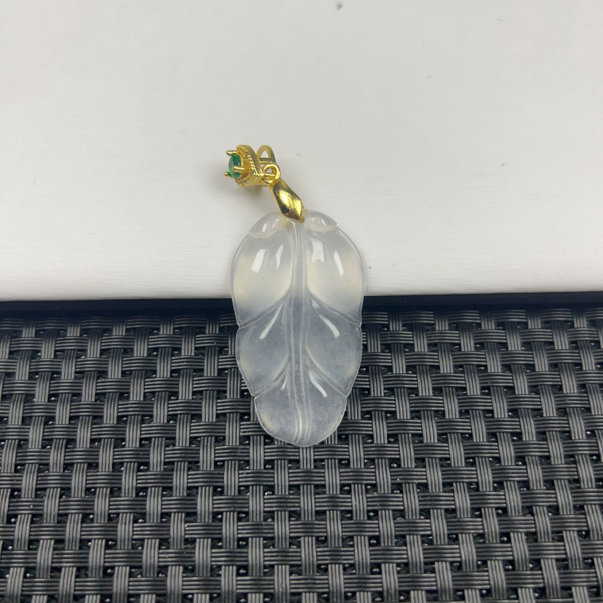 z173白冰小叶子时尚精美气质百搭款吊坠