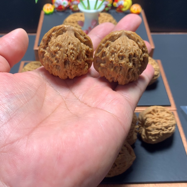 【闪购商品】文玩核桃把件南将石狮子头