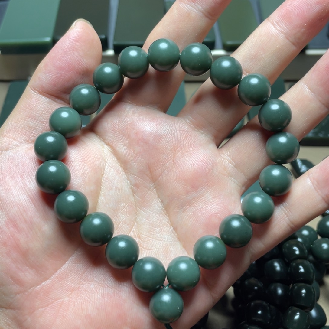 J***n手链未镶嵌和田玉（糖玉）