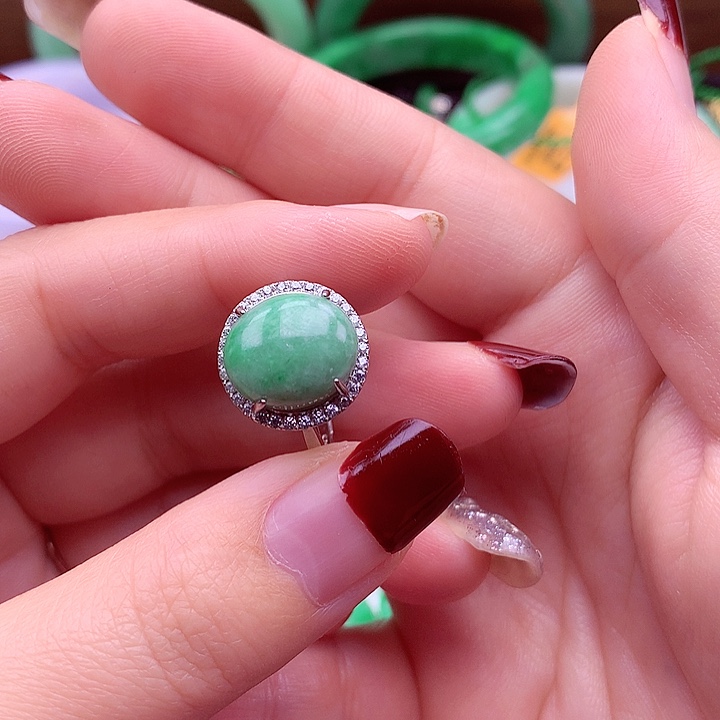 翡翠颈饰银S925镶嵌翡翠