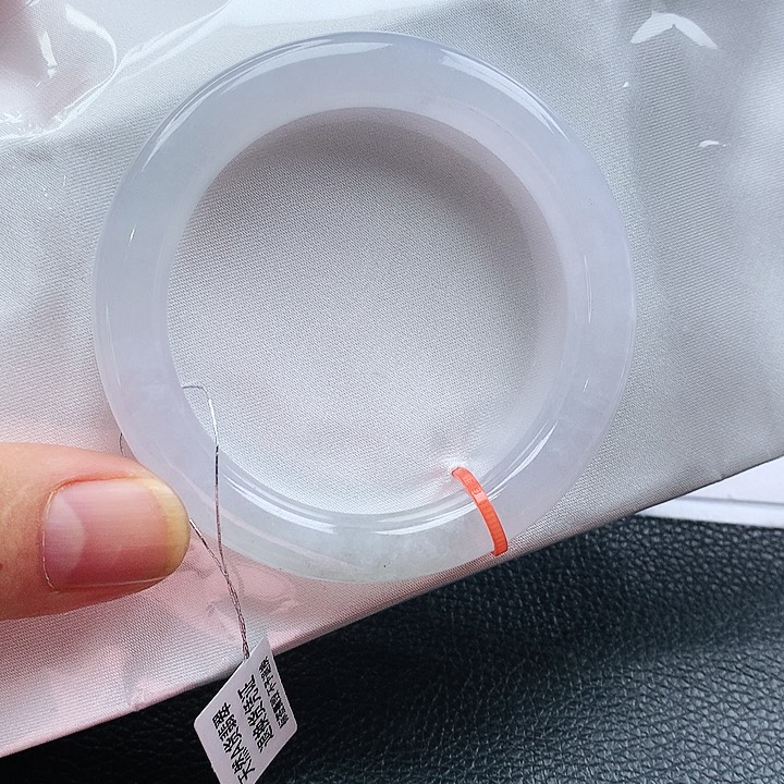 翡翠手镯未镶嵌渔**晚天然翡翠手镯
