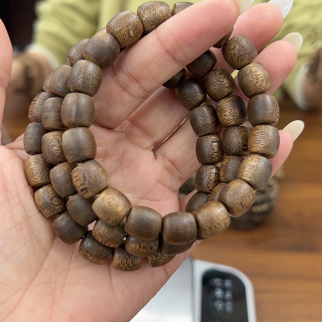 沉香香囊沉香沉香海南绿棋1.0鼓珠单圈多样性发一