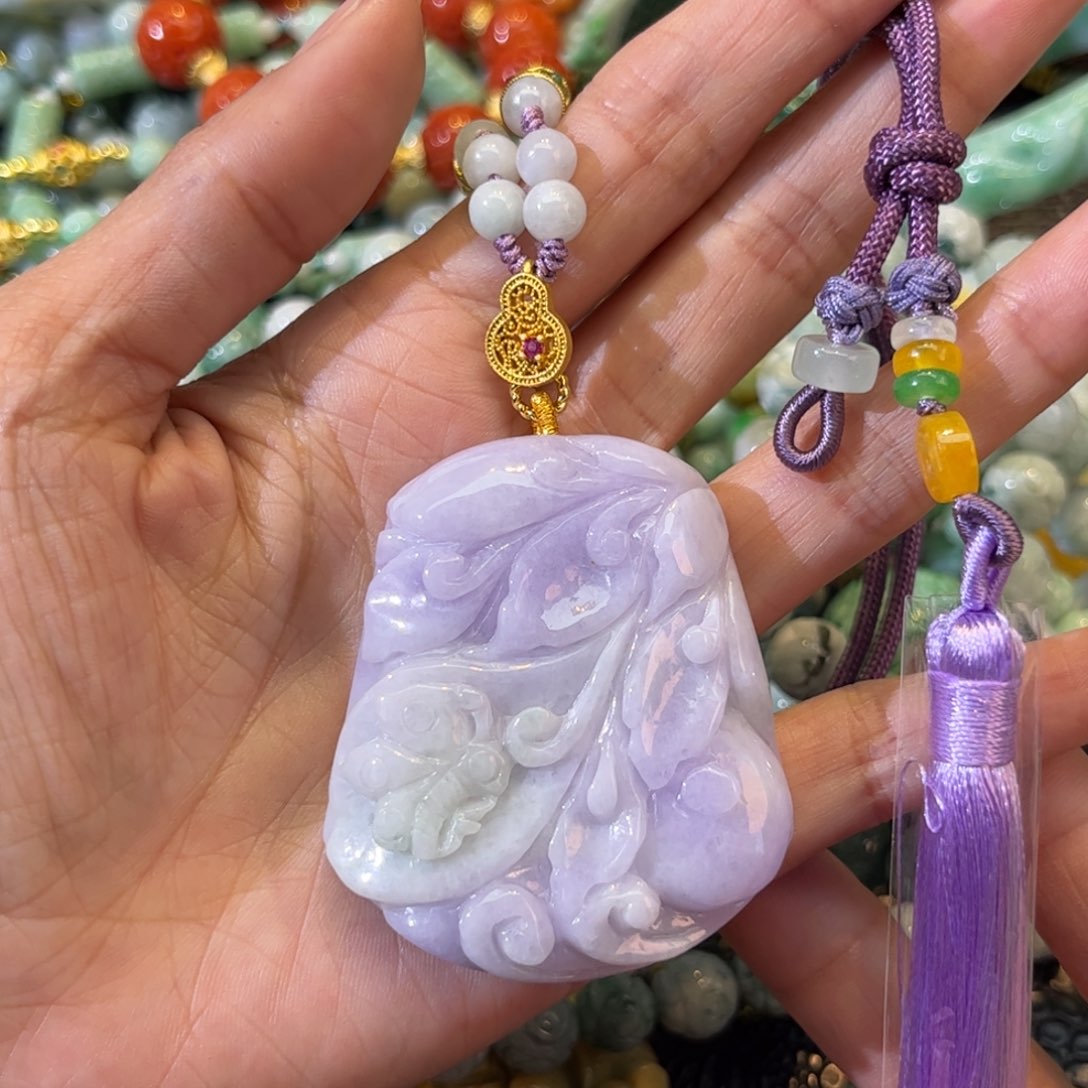 翡翠颈饰未镶嵌待编款