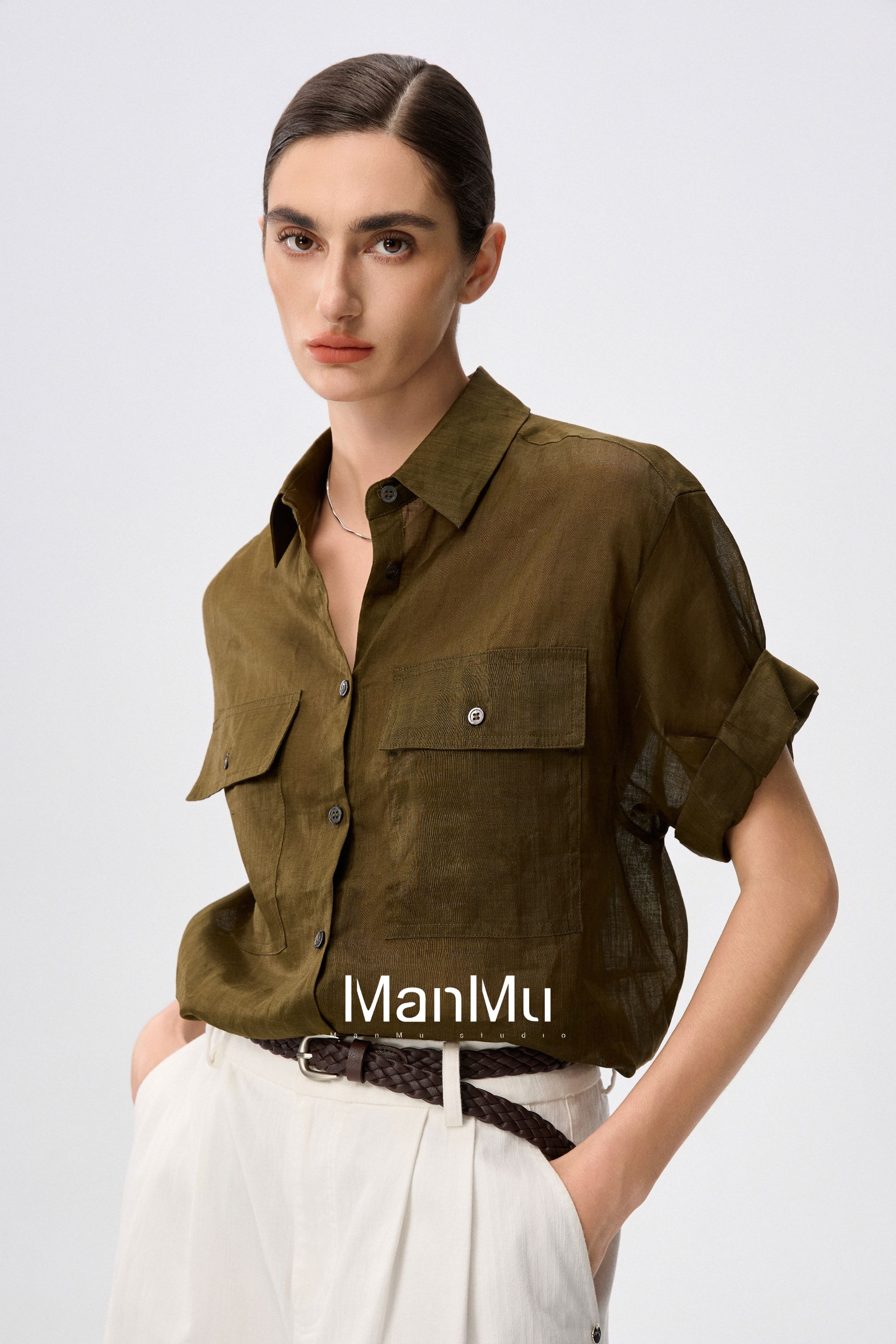 满目ManMu 2025夏季新款特制高定工艺百搭衬衫JJRW2005