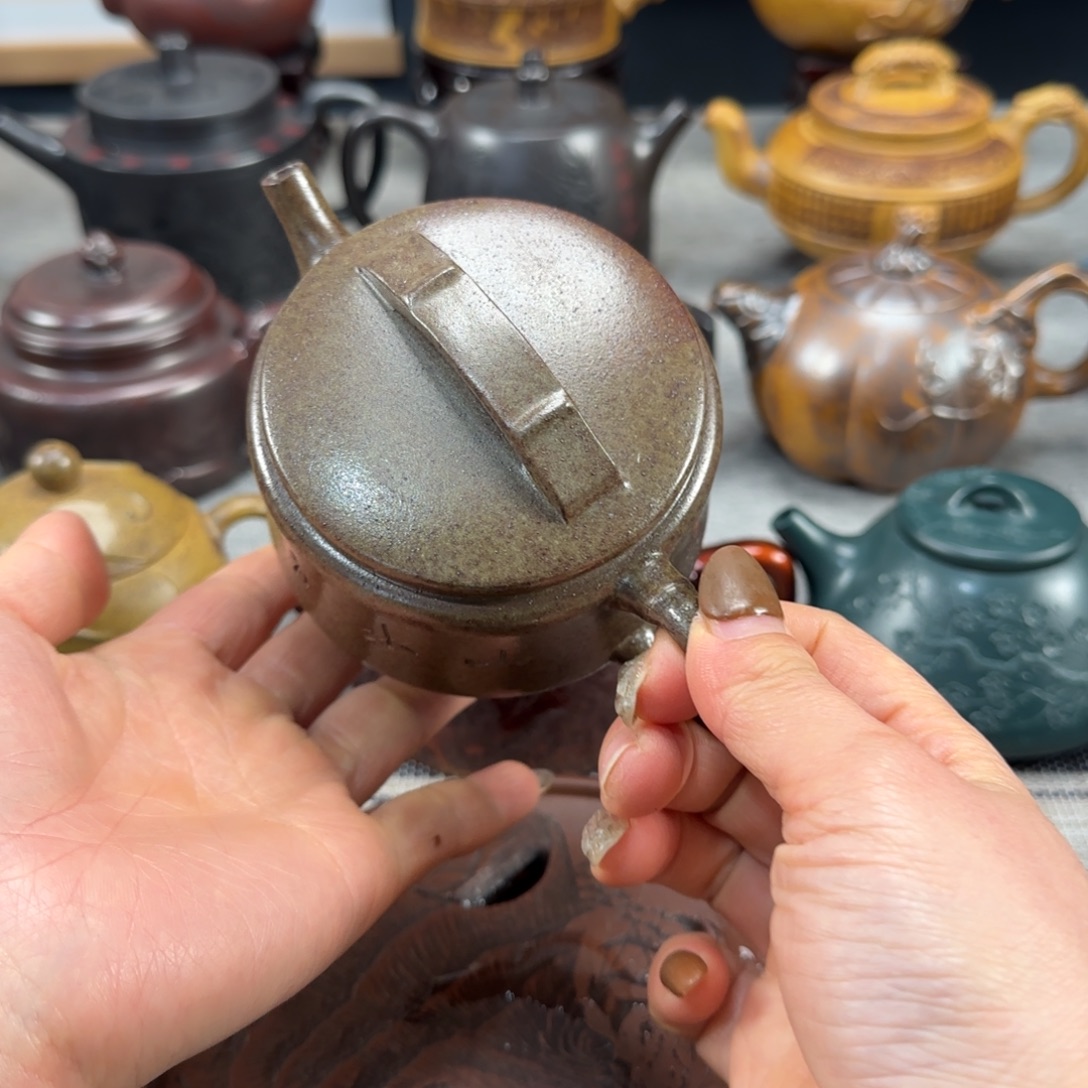 紫砂茶壶紫砂紫色紫砂