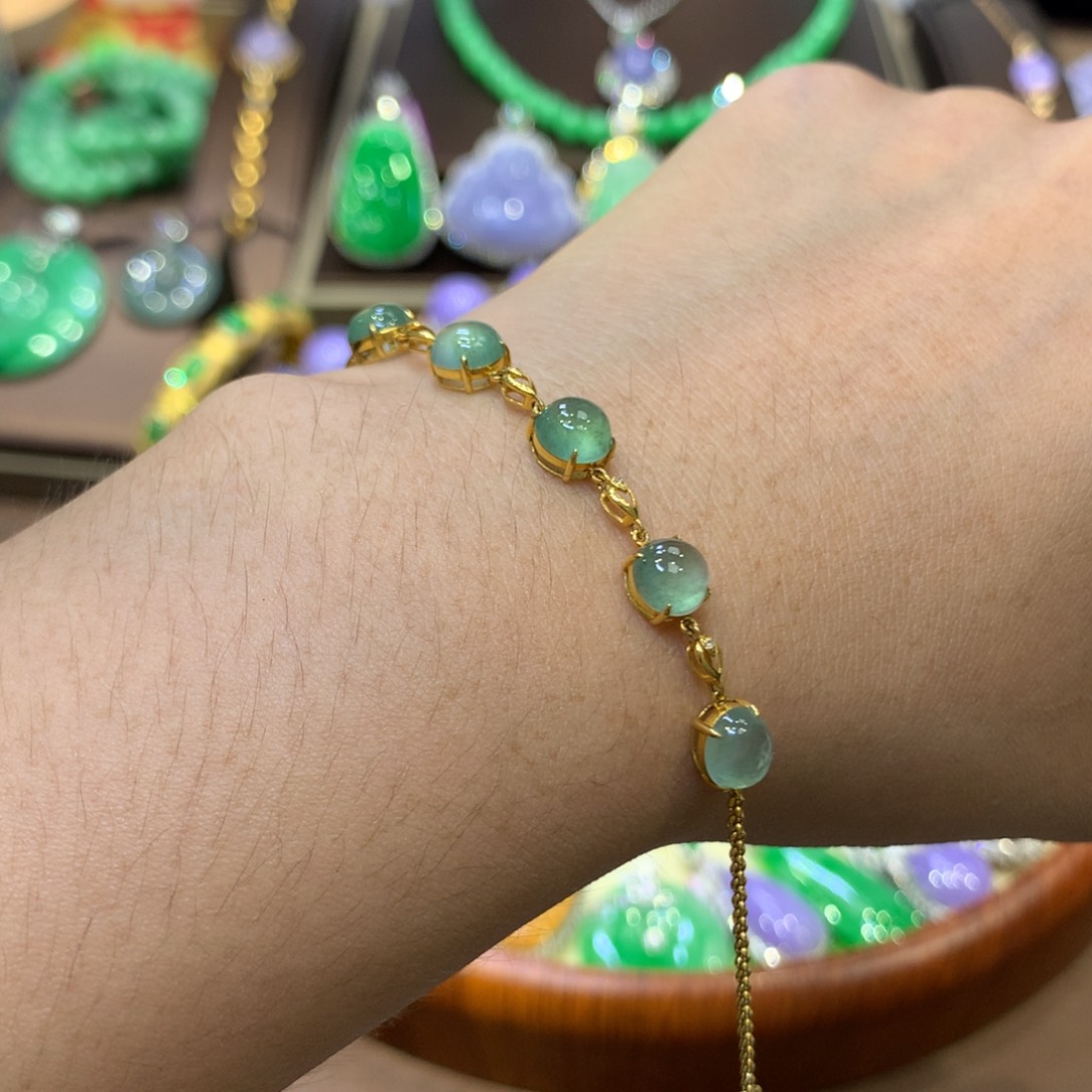 【闪购商品】翡翠18K金镶嵌颈饰翡翠