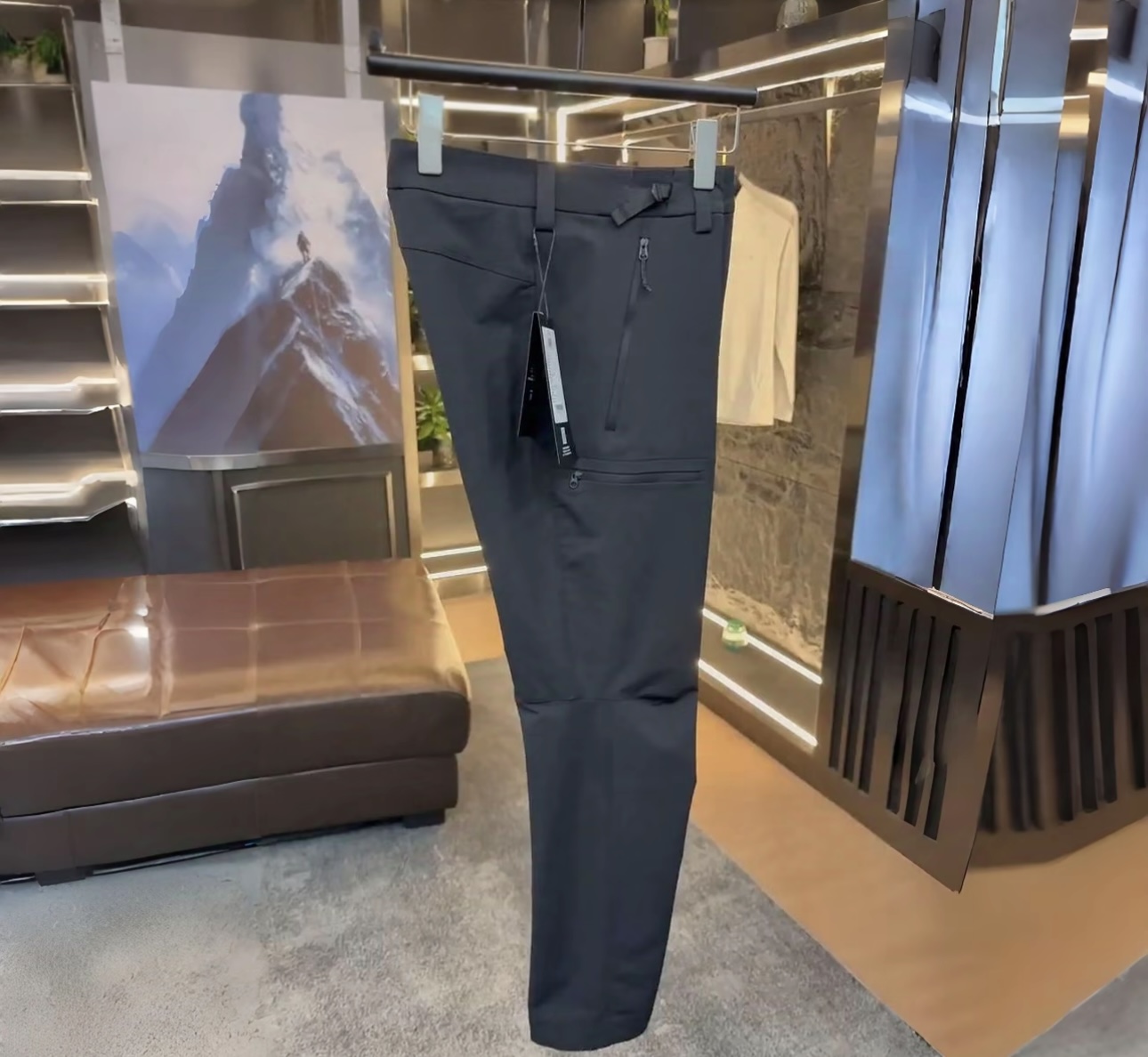 【太阳】冬季新款户外软壳冲锋裤耐磨男女同款直筒微宽松修身裤