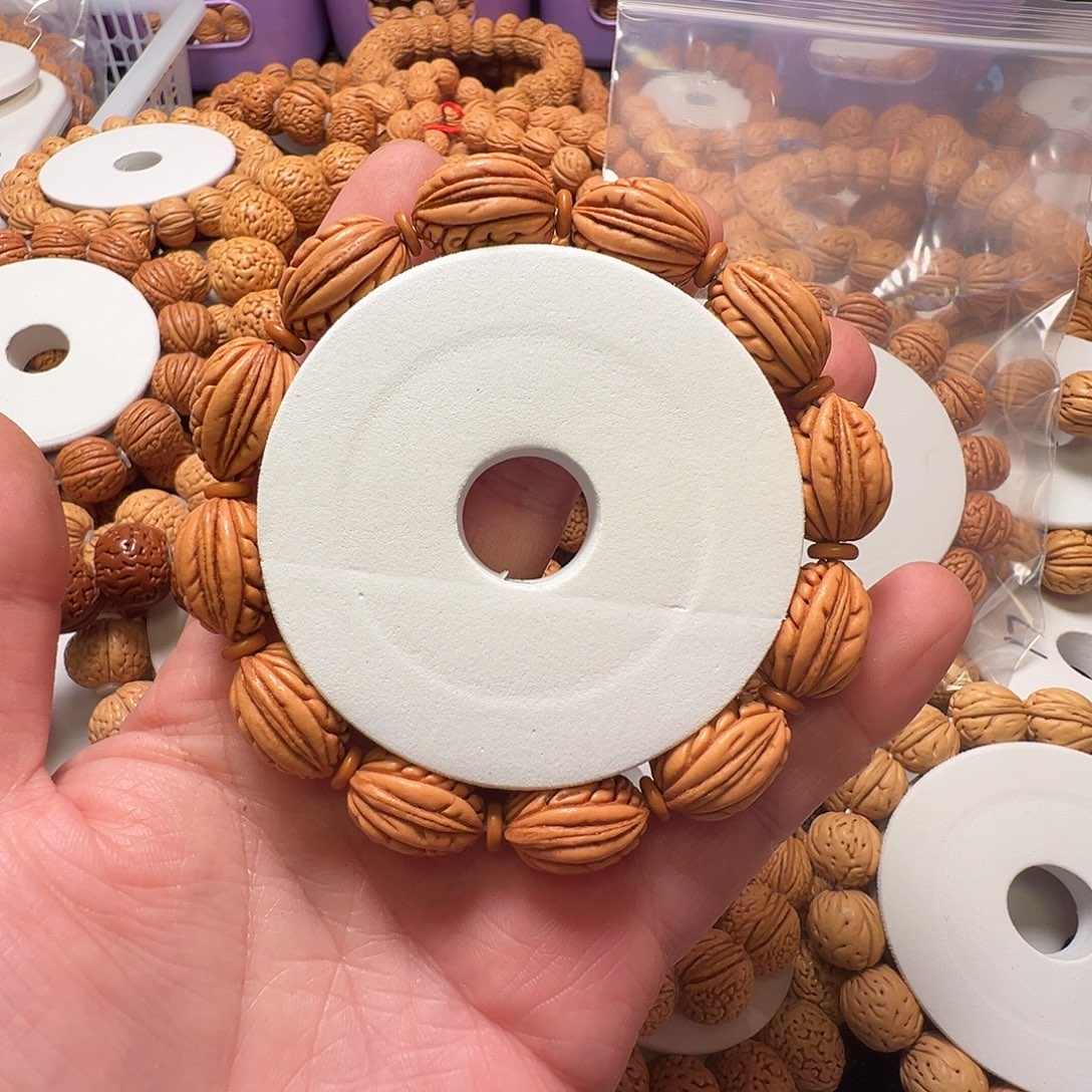 桃核手串虎纹龙脊钱袋子16