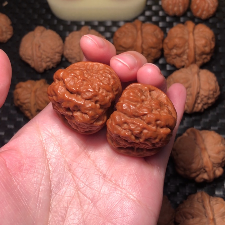 文玩核桃把件枫*?蛤蟆