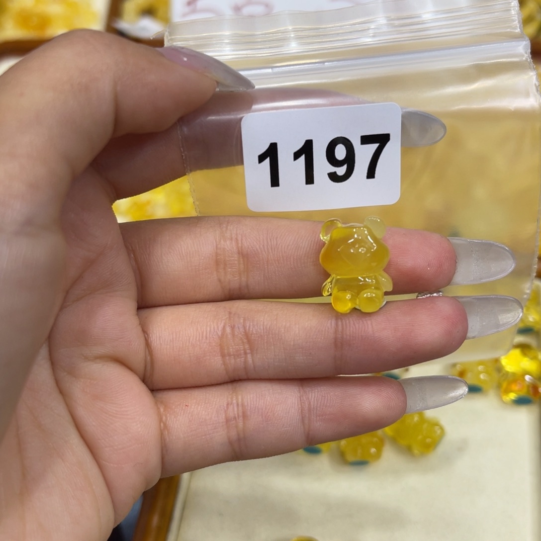 琥珀珠宝奇石未镶嵌