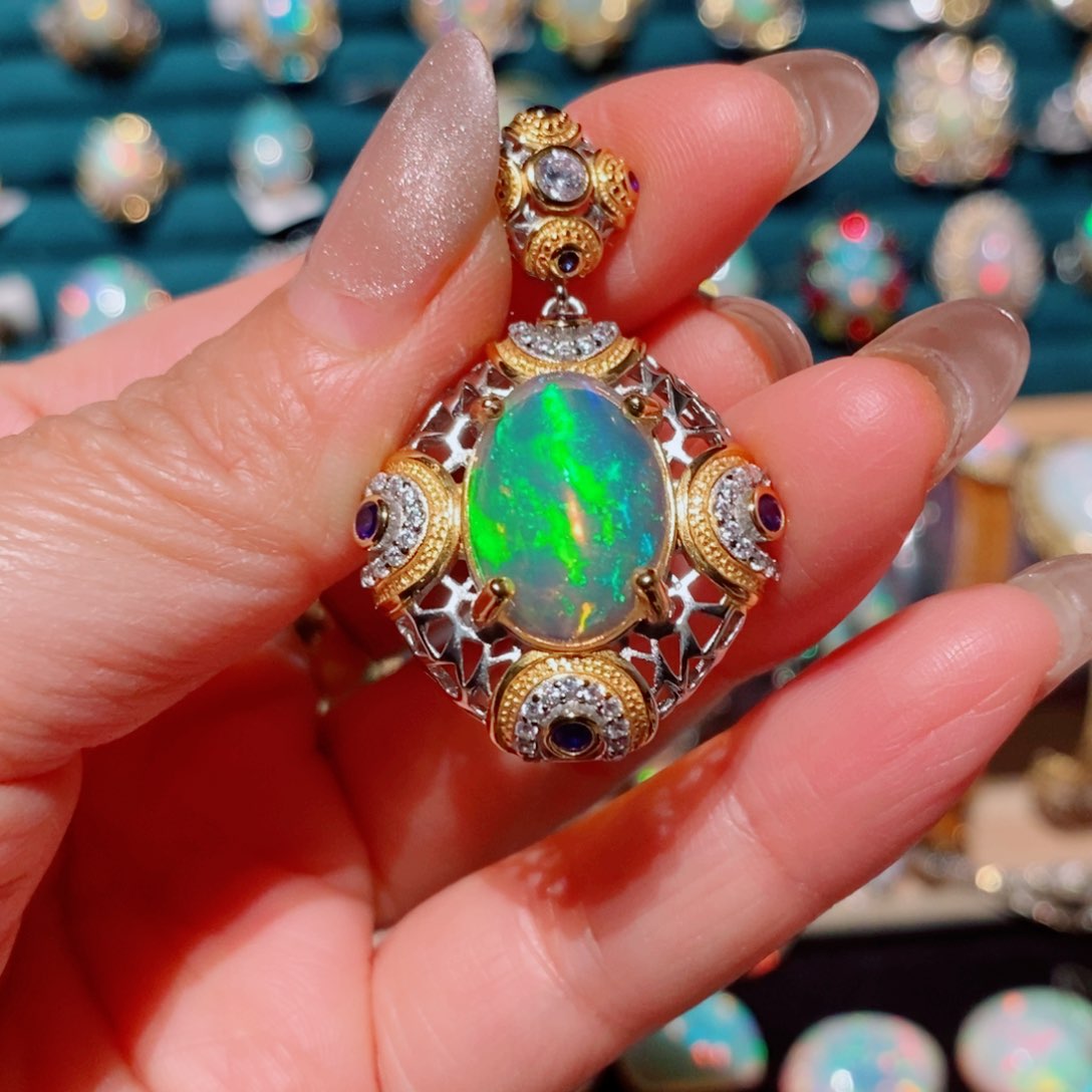 欧泊欧泊吊坠银S925镶嵌