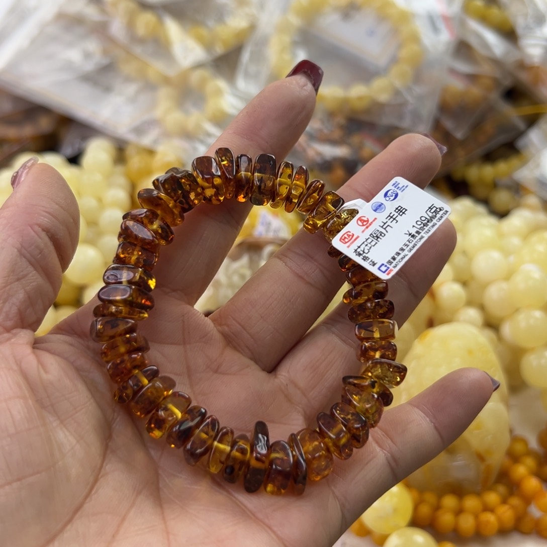 琥珀珠宝奇石未镶嵌