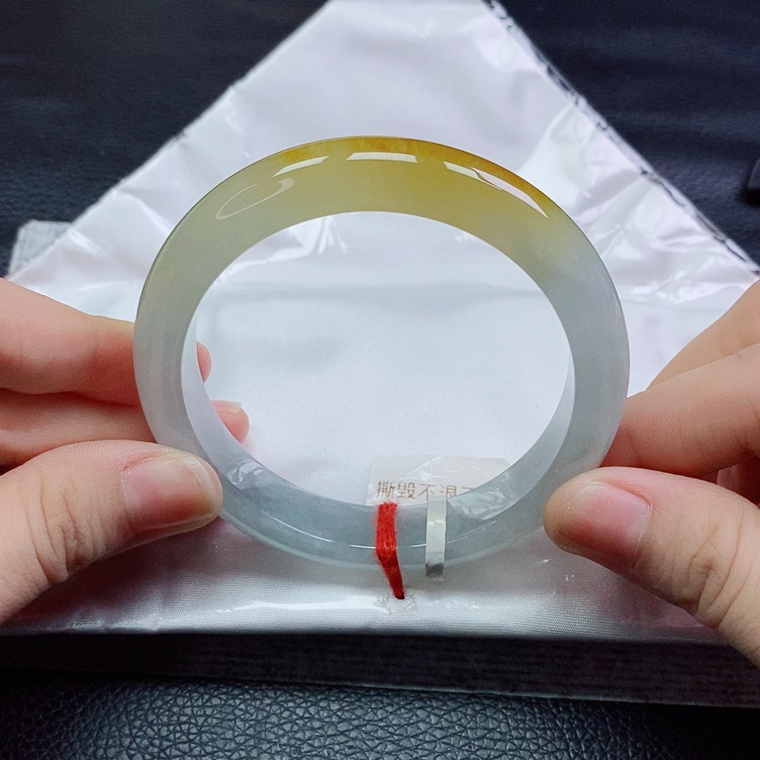 翡翠手镯未镶嵌正装果冻胶底黄翡