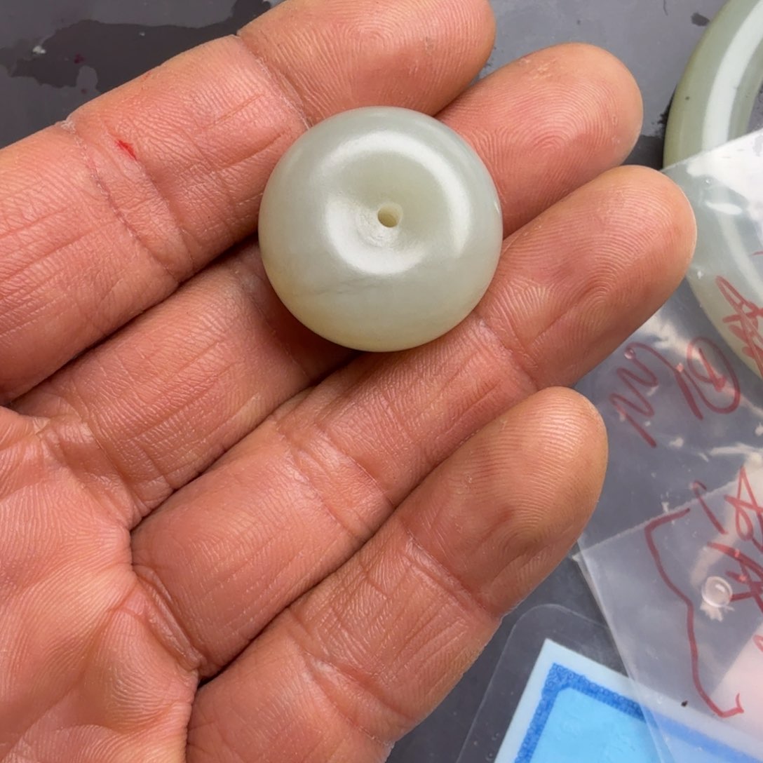 和田玉颈饰未镶嵌君*