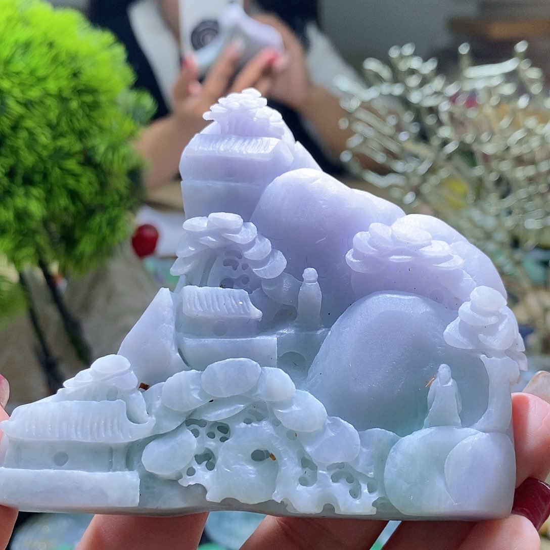 【闪购商品】翡翠颈饰未镶嵌山水