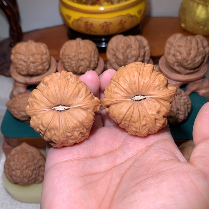 文玩核桃把件南瓜墩