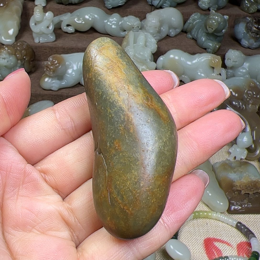 和田玉挂件未镶嵌