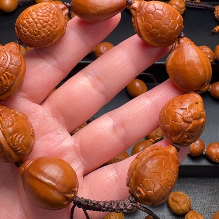 橄榄核手串/手链红料富甲