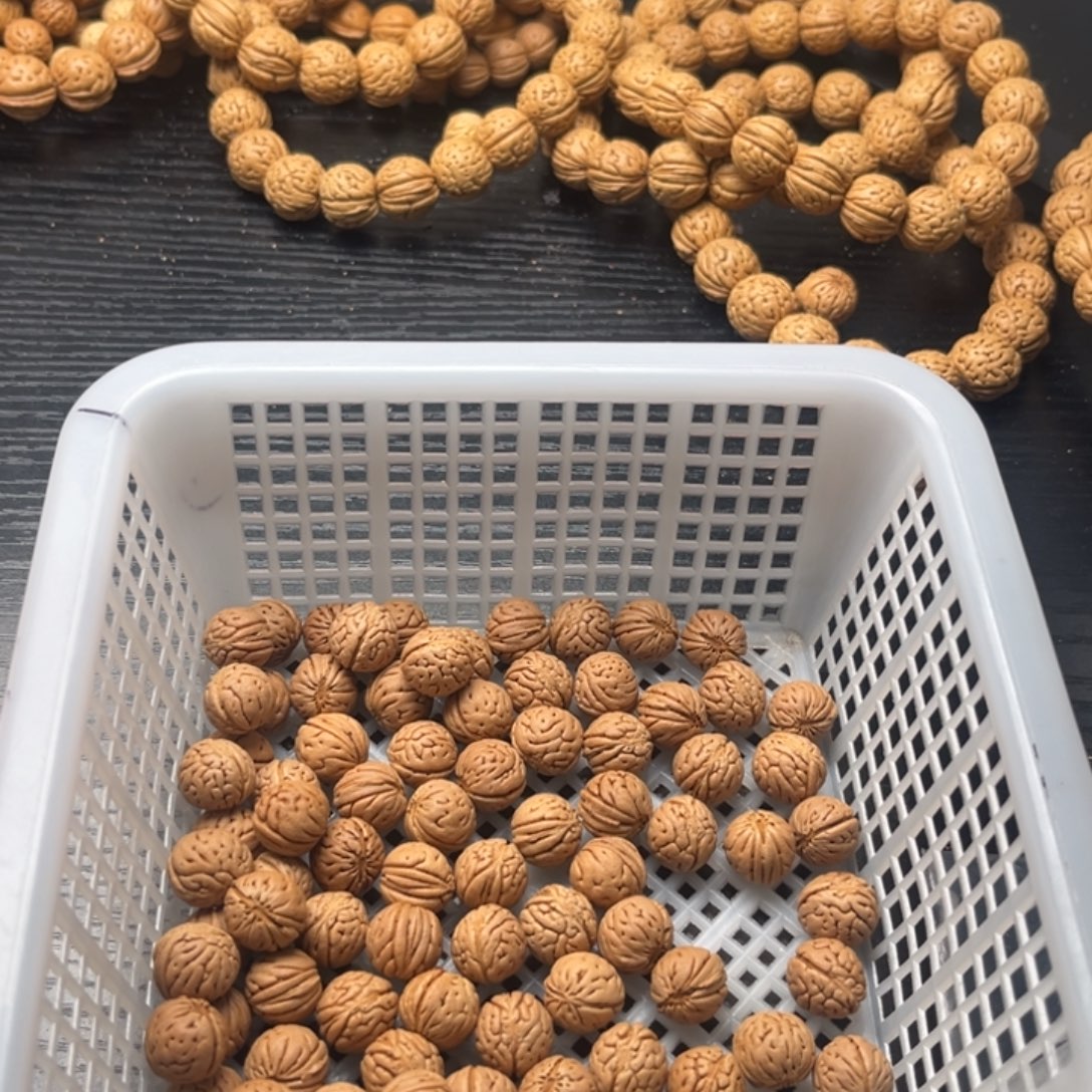 炎***阳文玩核桃吊坠野生小桃核