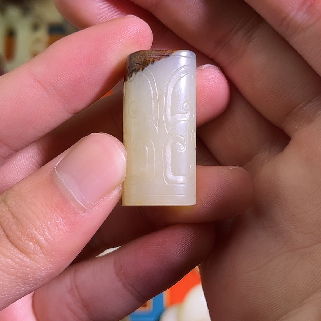 和田玉颈饰未镶嵌安***记