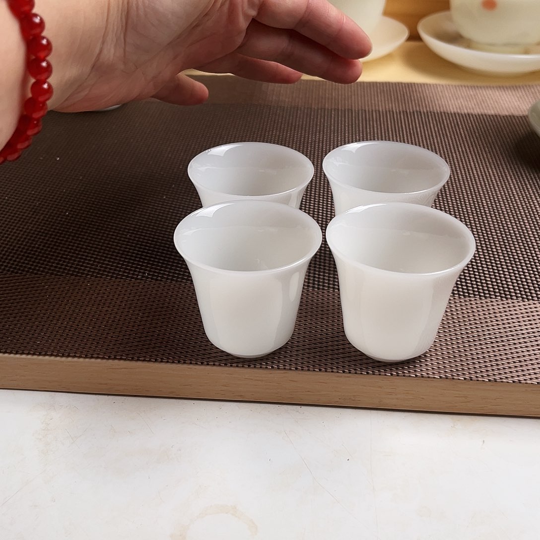 瓷片璞玉瓷客杯40cc4个