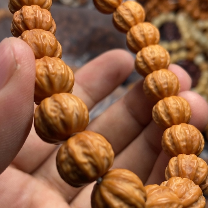 猴头核桃吊坠全**意我们还不一定