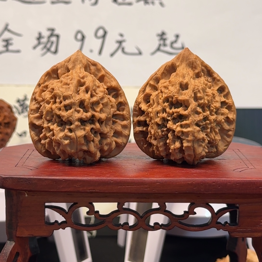 晓***苏文玩核桃把件46尺王勇官帽全品无药无修原生态