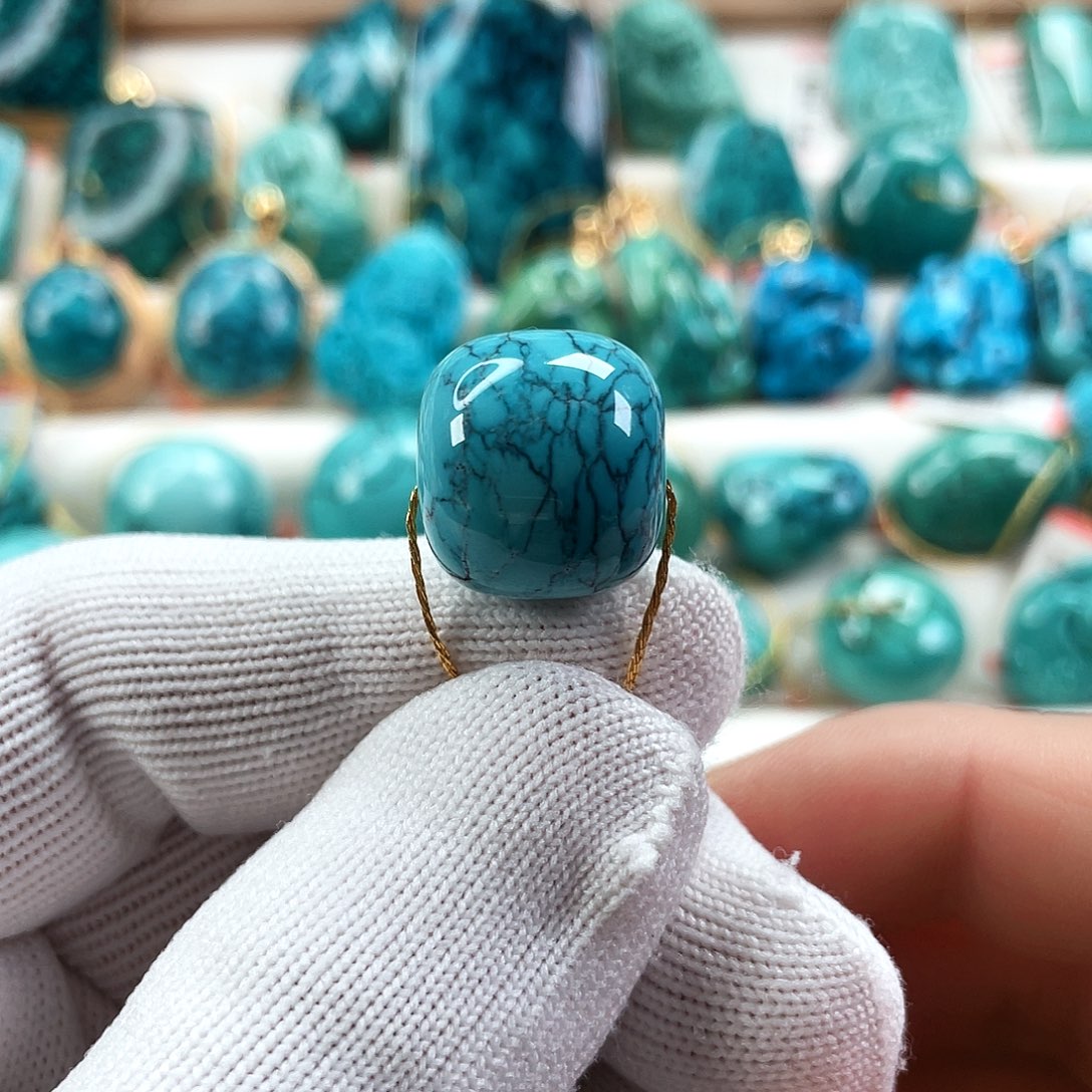 绿松石未镶嵌车挂直径16.5