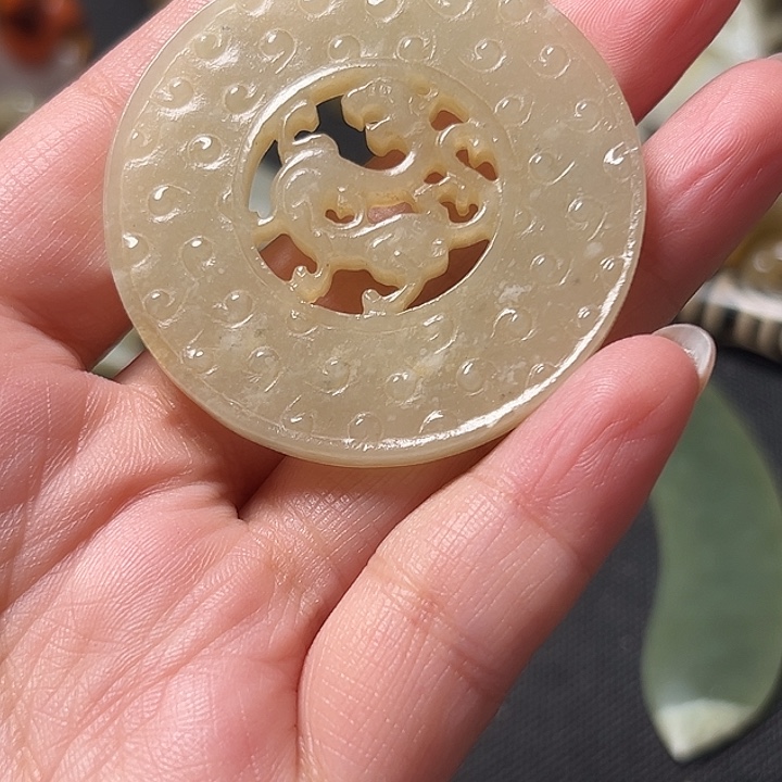 博***傲和田玉（糖玉）未镶嵌挂件