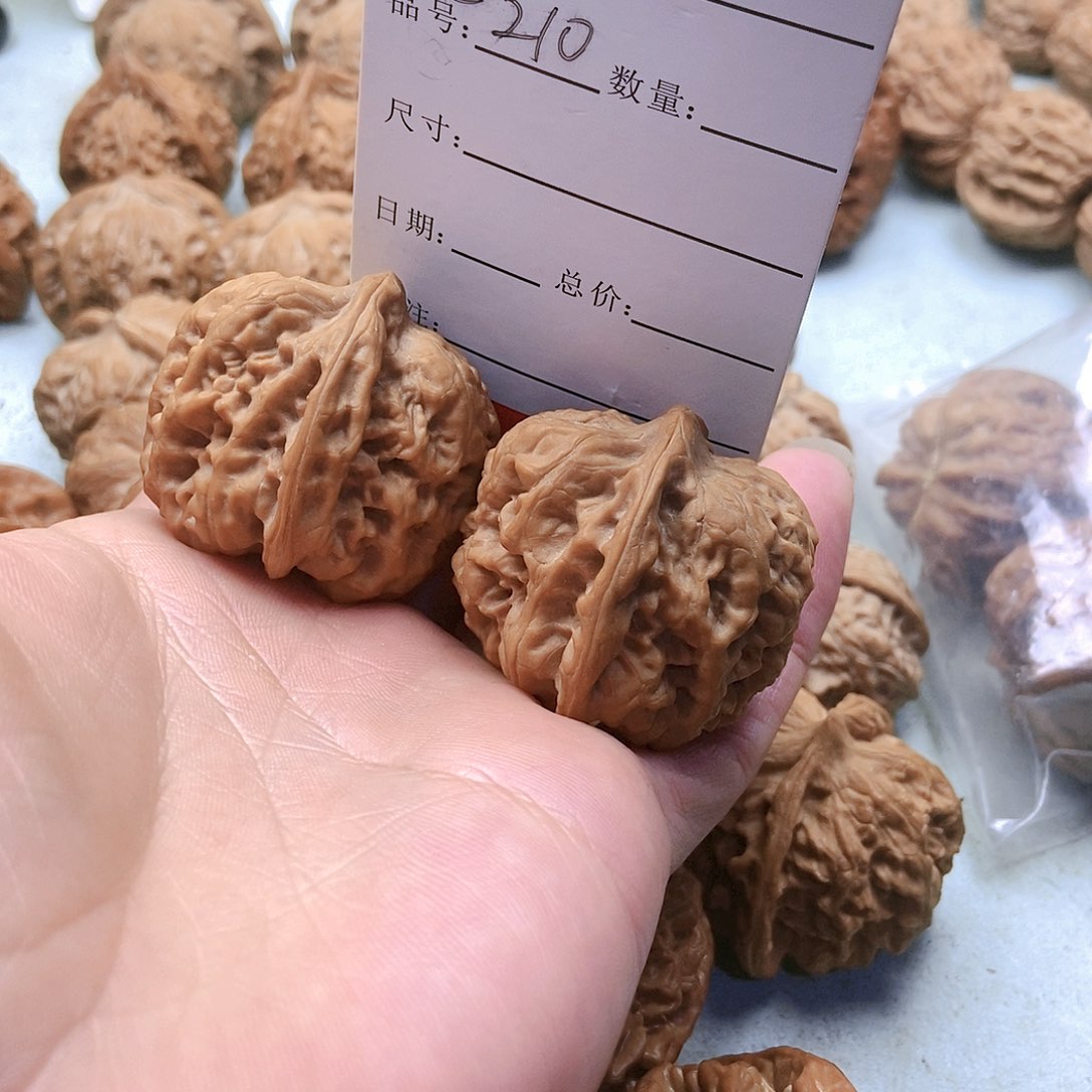 把件桃核L*L210号方金蝉38尺蜡皮